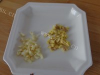 美味的油泼面做法图解2)