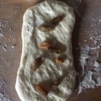 独特的葡萄干面包的做法图解六
