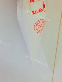 好吃的木糠蛋糕杯做法图解4)