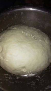 自己做的酸菜猪肉馅饺子做法图解1)