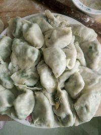 美味的素馅韮菜饺子做法图解7)