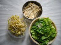 家常菜麻辣水煮肉片做法图解3)