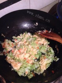 香飘十里的蛋炒饭做法图解3)