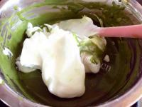香甜的抹茶蛋糕卷做法图解12)