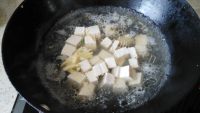 家常菜青菜豆腐汤做法图解5)
