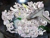 最爱的青椒炒鸡胗做法图解4)