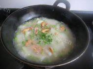 美味的冬瓜毛豆虾干汤