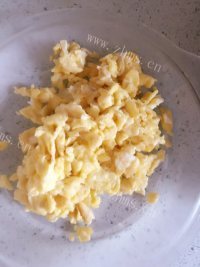 色香味俱全的西红柿炒鸡蛋做法图解6)