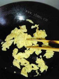 美美厨房之番茄炒蛋做法图解7)