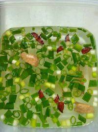 美味的青菜肉丸汤做法图解2)