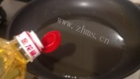 香酥的炸鱼排做法图解6)