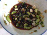 简易版-皮蛋豆腐做法图解3)