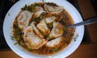 诱人的酸汤饺子