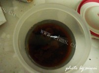 自制红糖红枣核桃面包做法图解2)