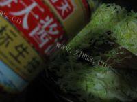 美味炒洋白菜做法图解7)