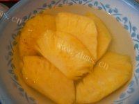 秀色的菠萝炒饭做法图解6)
