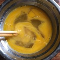 珍馐美味的韭菜炒鸡蛋做法图解3)