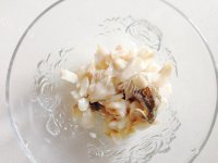 美味的菠菜鱼泥做法图解6)