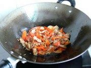 家常菜红椒炒肉