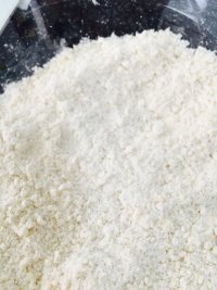 香喷喷的司康饼做法图解4)