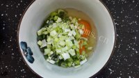 美味的海参炒蛋做法图解4)
