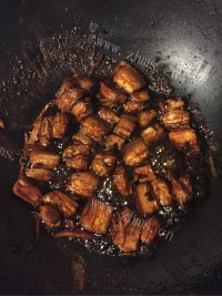爱吃的素鸡红烧肉做法图解7)