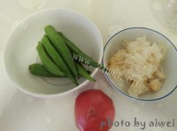 自制银耳番茄秋葵汤做法图解1)
