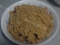 色香味浓的粉蒸肉做法图解6)