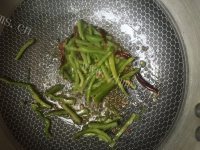 家常菜青椒土豆丝做法图解3)