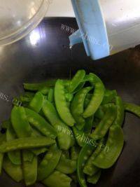 家常清炒荷兰豆做法图解6)