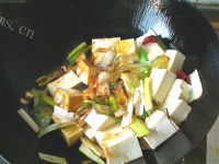油而不腻的炒豆腐的做法图解七