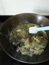 家常菜酸菜肉片做法图解10)