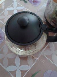 香喷喷的玫瑰茉莉花茶做法图解5)