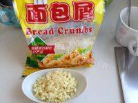 其味无穷的避风塘炒虾做法图解3)