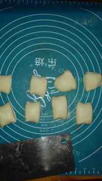 东北白菜回锅肉煎包做法图解8)
