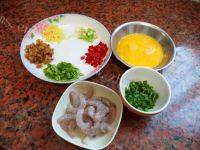 好吃的虾仁黄金炒饭做法图解4)