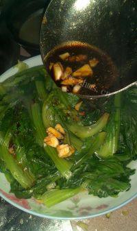 白灼生菜