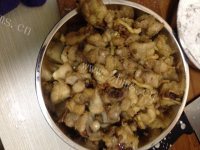 特色美食辣子鸡丁做法图解3)