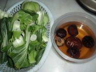 美味可口的香菇青菜做法图解1)