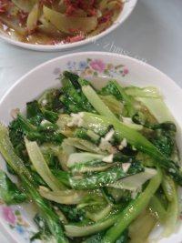 秀色可餐的蒜香油麦菜