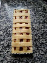 好吃不腻的肉桂苹果派做法图解19)