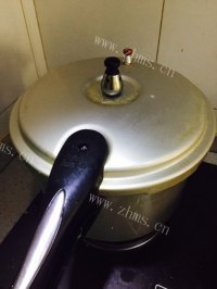 美味的酱牛肉做法图解20)