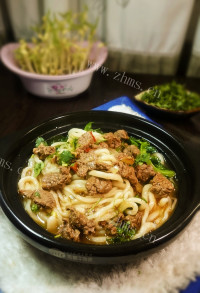牛肉拉面做法图解14)