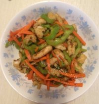 凉爽清心的夏日蜜桃黄瓜饮做法图解7)