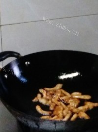 诱人的炸鸡柳做法图解5)