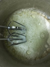 美味营养的轻乳酪蛋糕做法图解8)