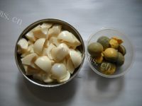 完美的砂锅蛋白炖肉做法图解2)