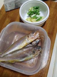 美味的香煎小黄花鱼做法图解5)