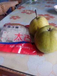 DIY饮品冰糖炖雪梨做法图解1)