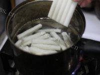 「DIY美食」炒年糕做法图解4)